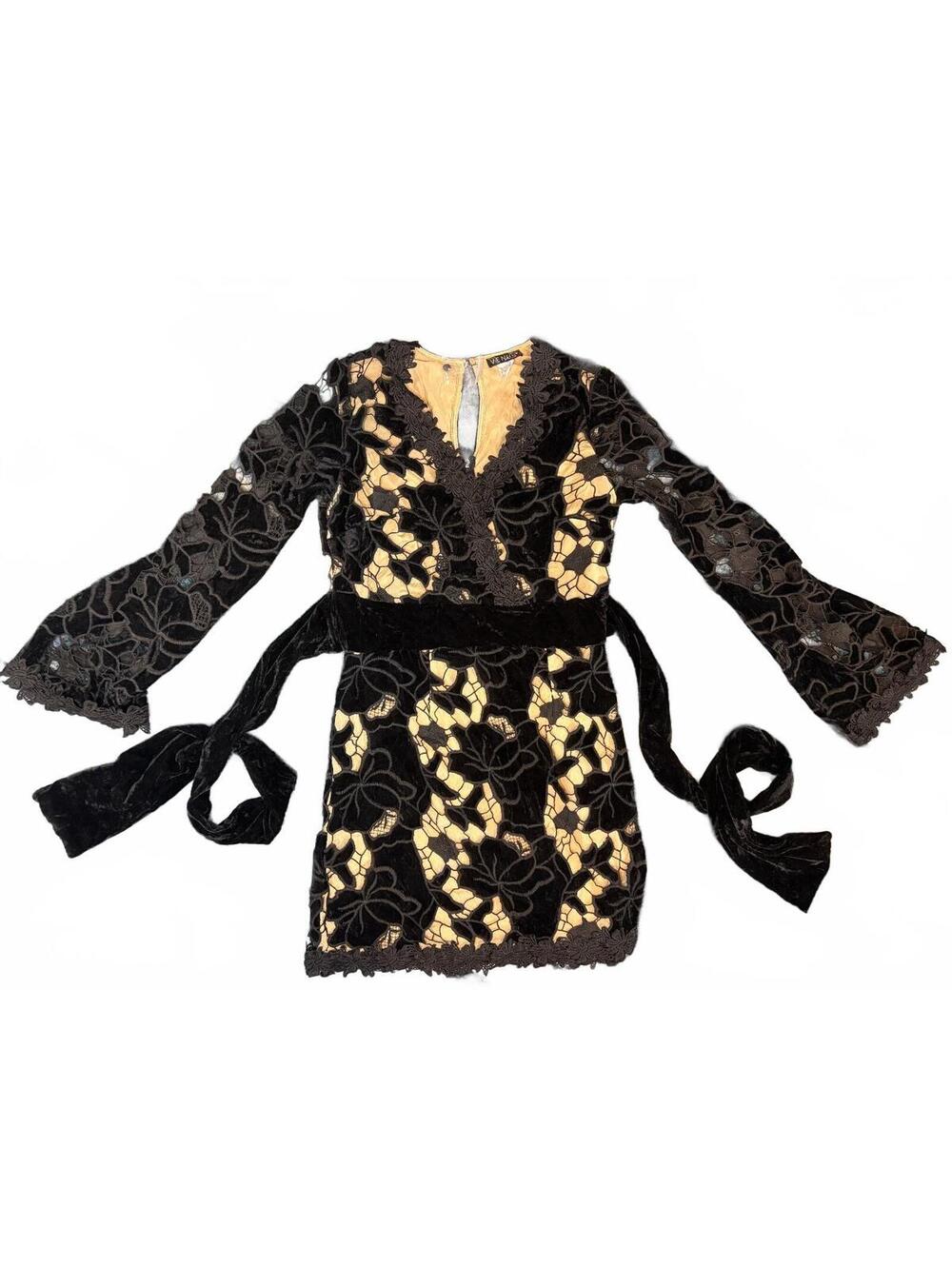 Venus Black Lace Velvet Size 8 Floral Party Holiday Dress Flare Sleeve Boho